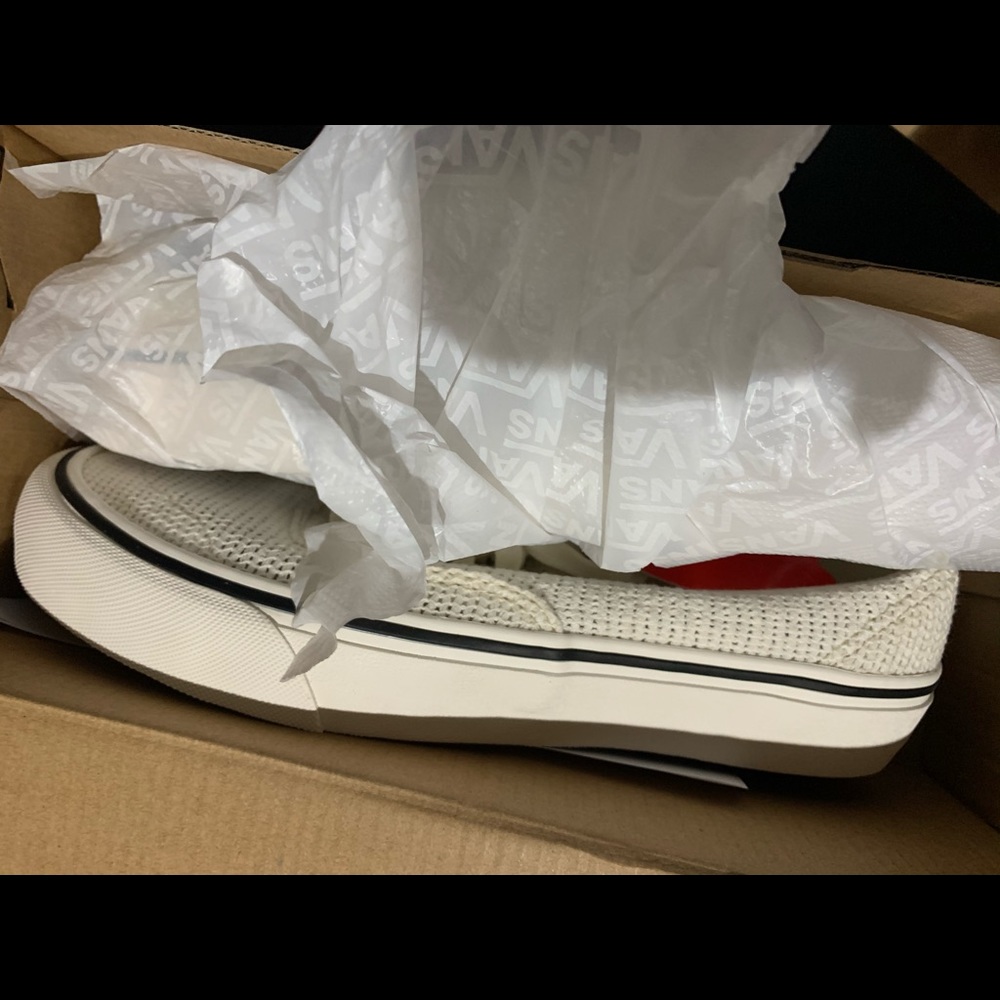 ‼️SOLD‼️ Marshmallow Mesh Authentic Vans - Picture 4 of 5